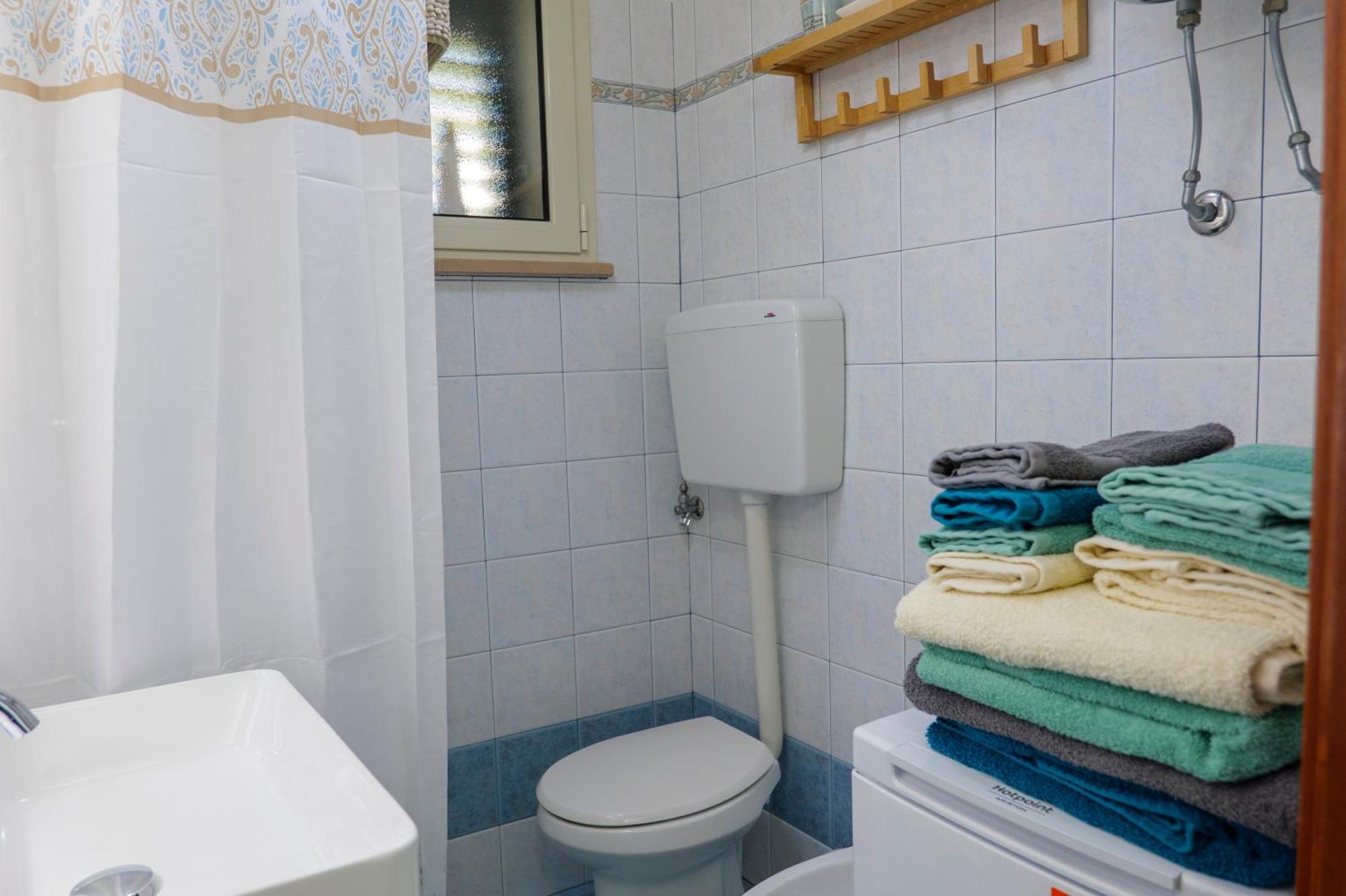 Porticelli Apartment Marittima Luaran gambar